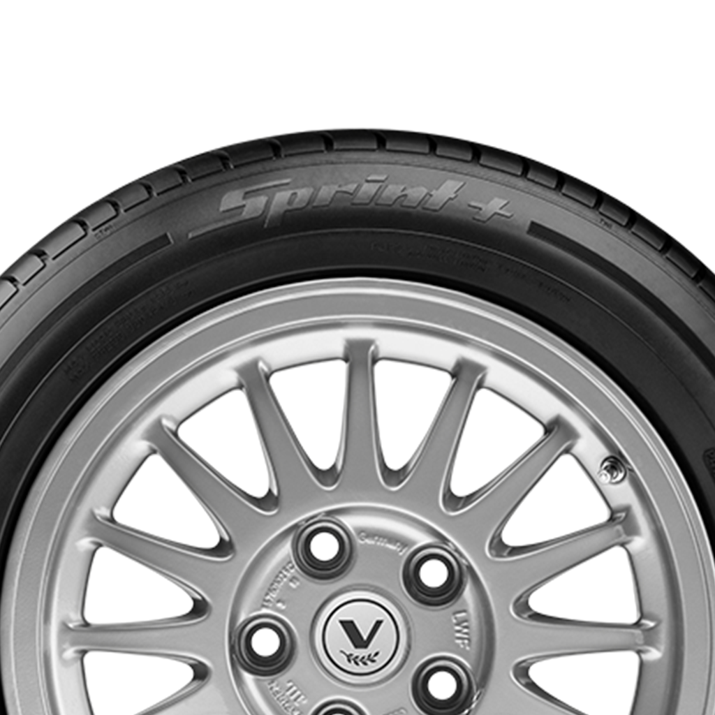 Moderne Leistung sowohl auf trockener als auch auf nasser Fahrbahn.